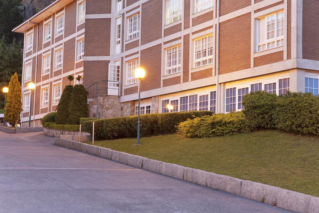 Hotel Rialta Culleredo Exterior photo