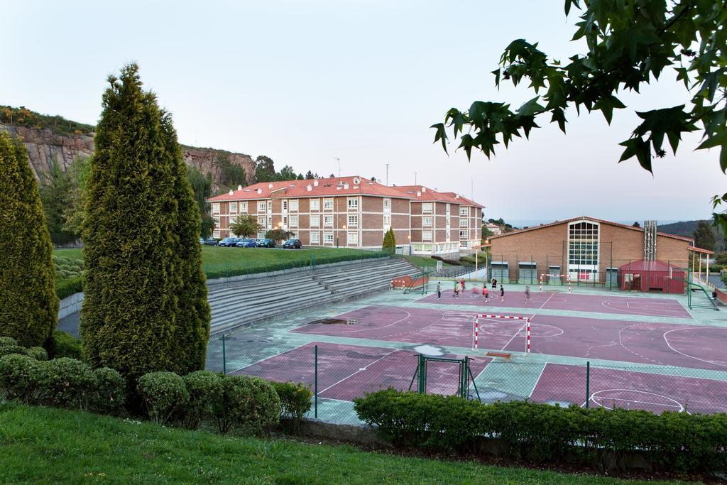 Hotel Rialta Culleredo Exterior photo